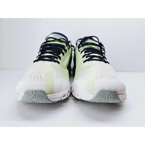 Athletic_Shoes